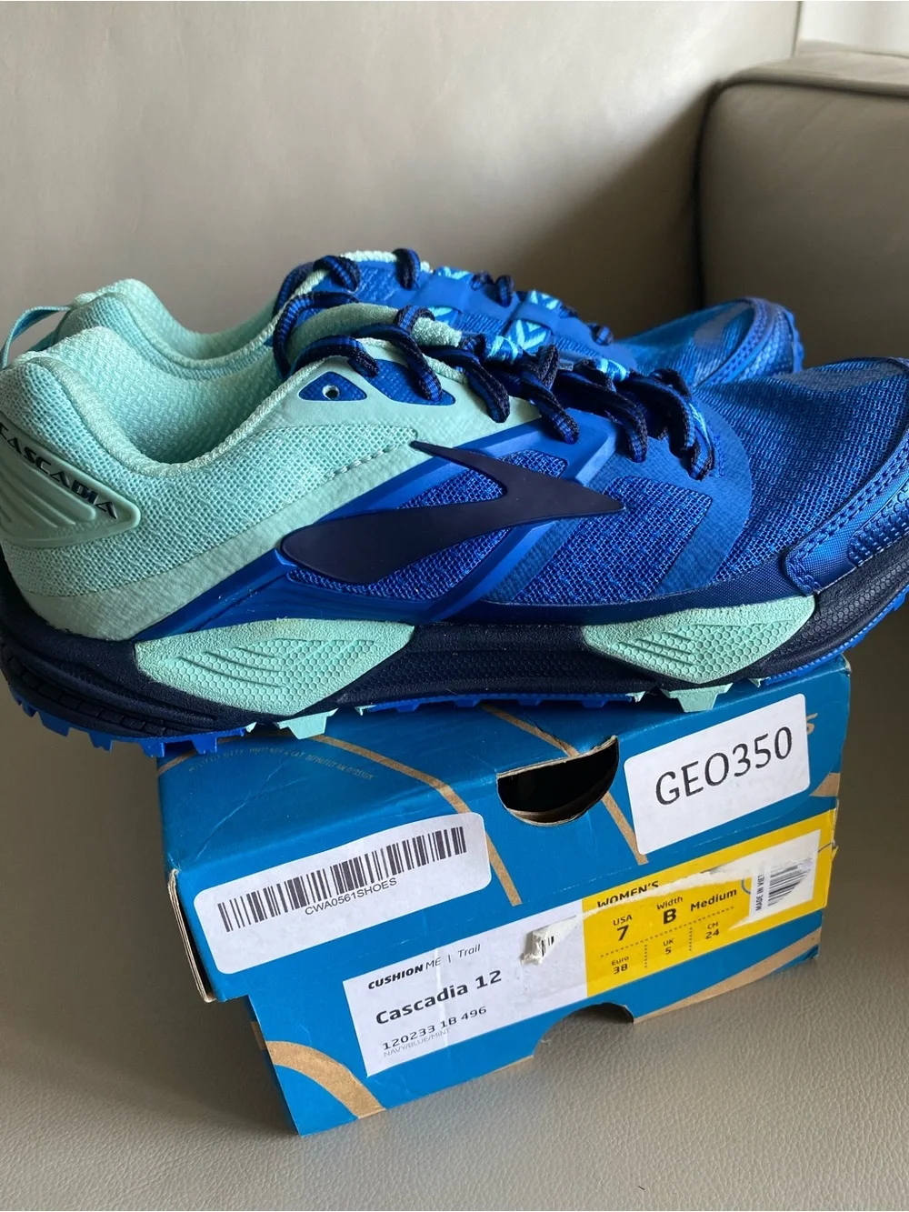 Brooks Women's Cascadia Trail Shoes - Blue and Aqua
